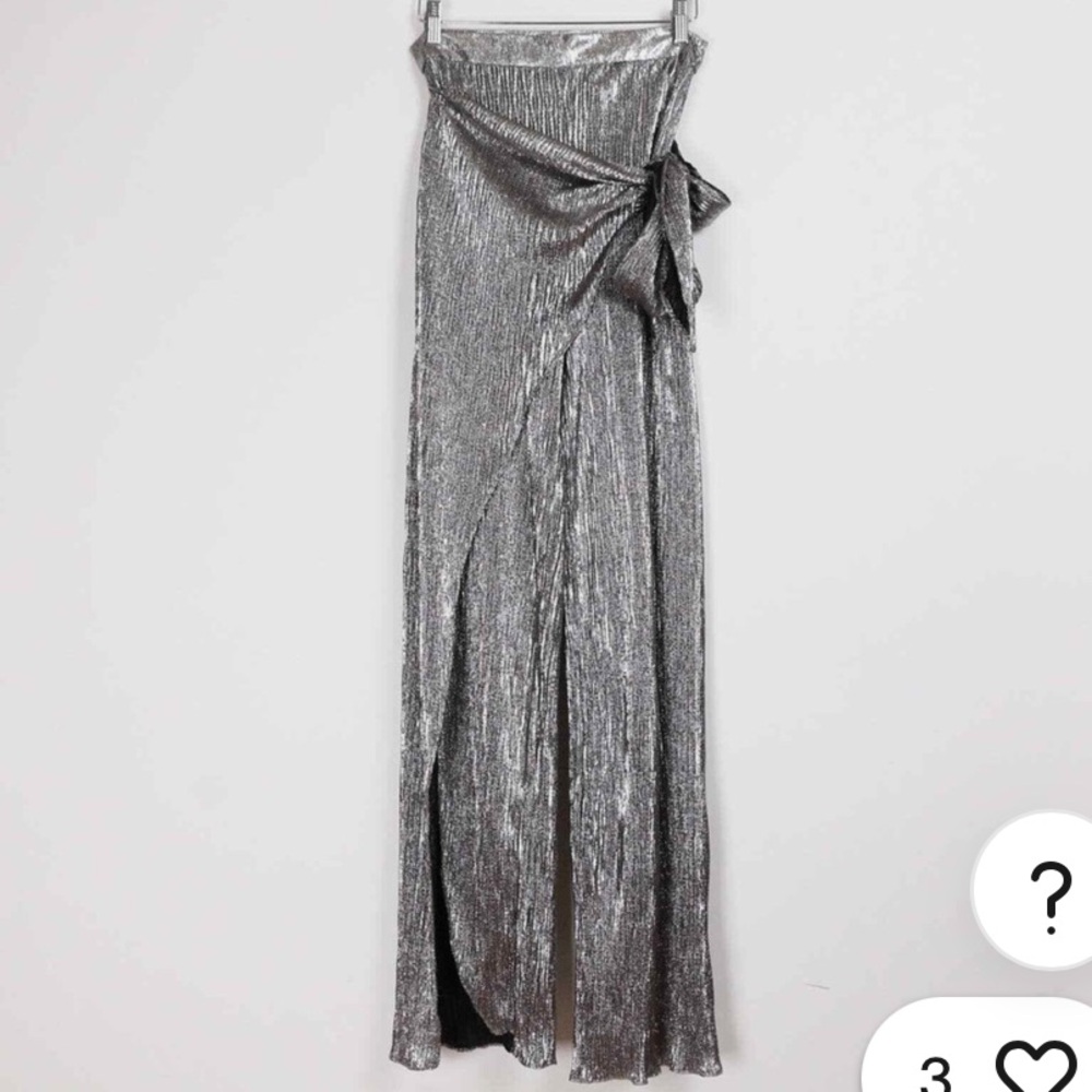 Zara Silver Sparkly Pants - Picture 3 of 9